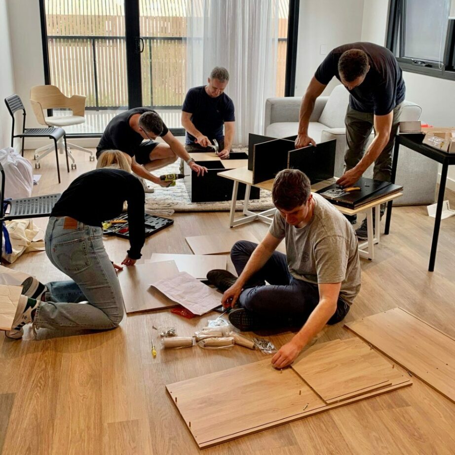 RizeUp’s volunteers at work